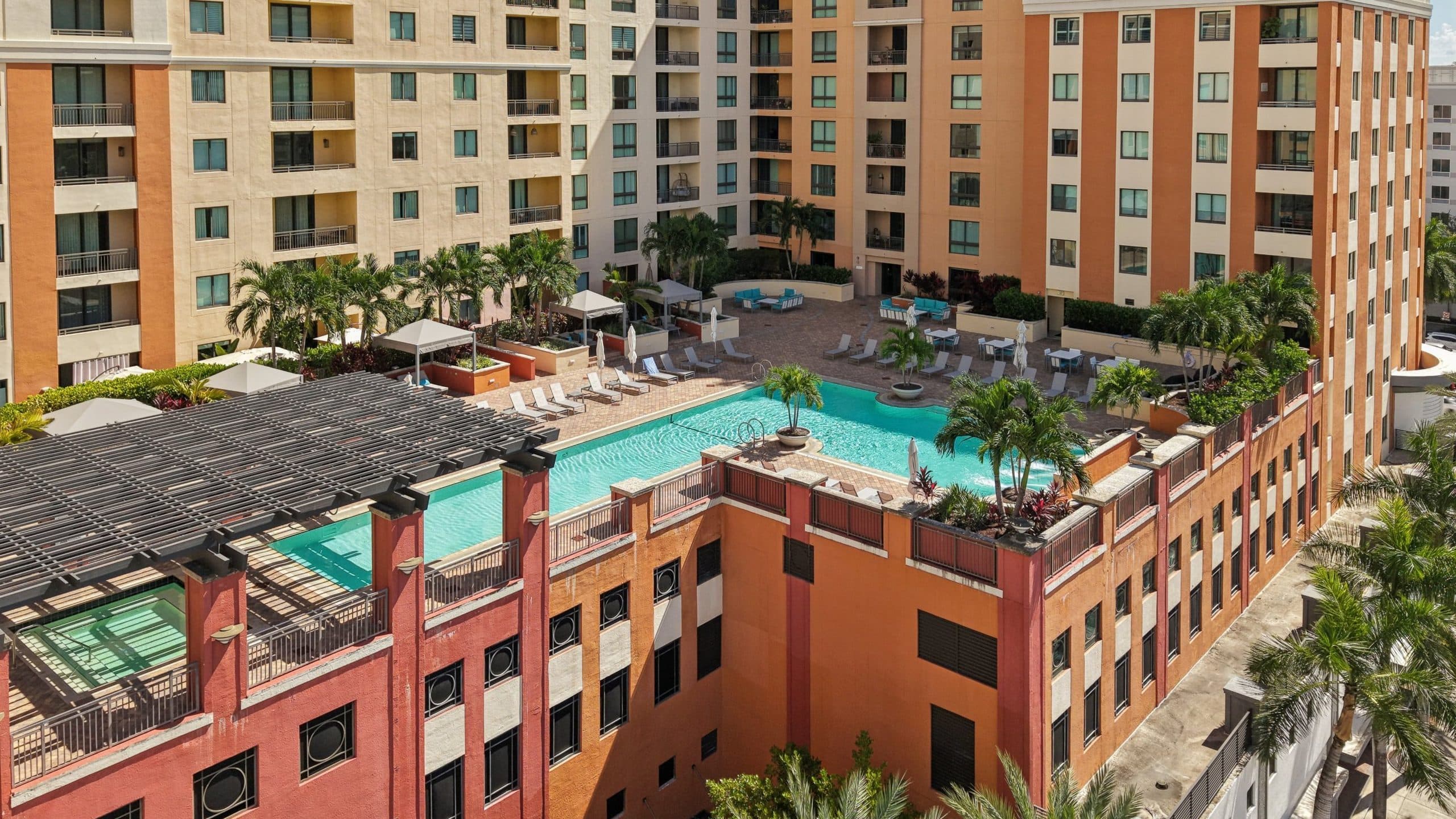 Pool and spa under the pergola at The Waverly at Las Olas